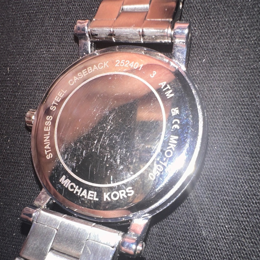 NWOT Michael Kors Womens Corey Three-Hand Silver Tone Stainless Steel Watch 38mm - Picture 7 of 8